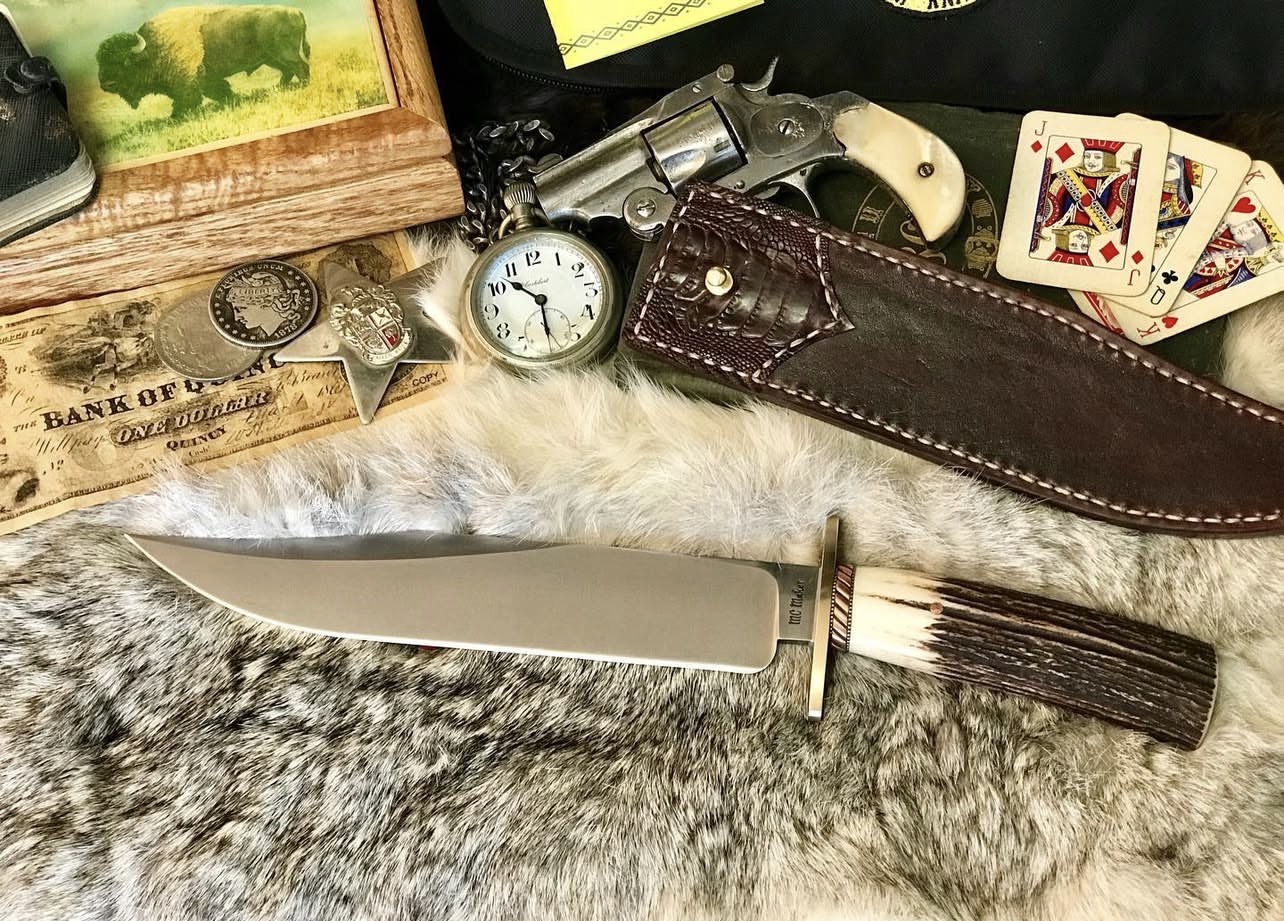MC Knifemaker handmade knife with leather sheath